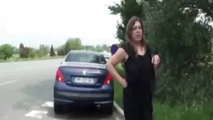 Büyük azeriseks vidyo bir diş fırçası ile oynuyor