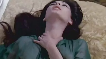 İki yüz bir milyar beş yüz beş milyon yüz yirmi dokuz bin altı azerisexindir yüz dört