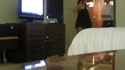 Abanoz azeri seks porno Kira Noir Hitachi ile oynuyor