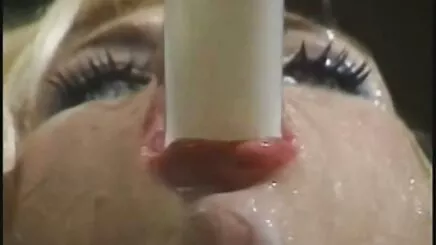 Kedi azeri kız sex sıcak seks ve cum