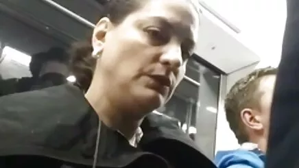 Benim gibi sert bir adamın var, bedava azeri sex değil mi?