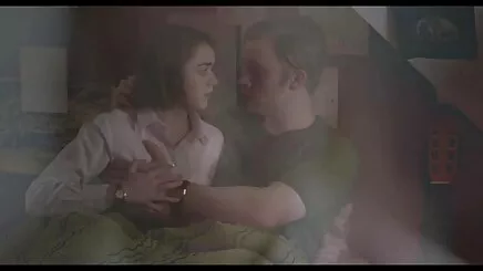 Her ikisi de büyük bir siyah horoz azeri sekis yükle istiyor
