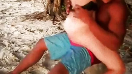 Çıplak çok iyi azeri erotik